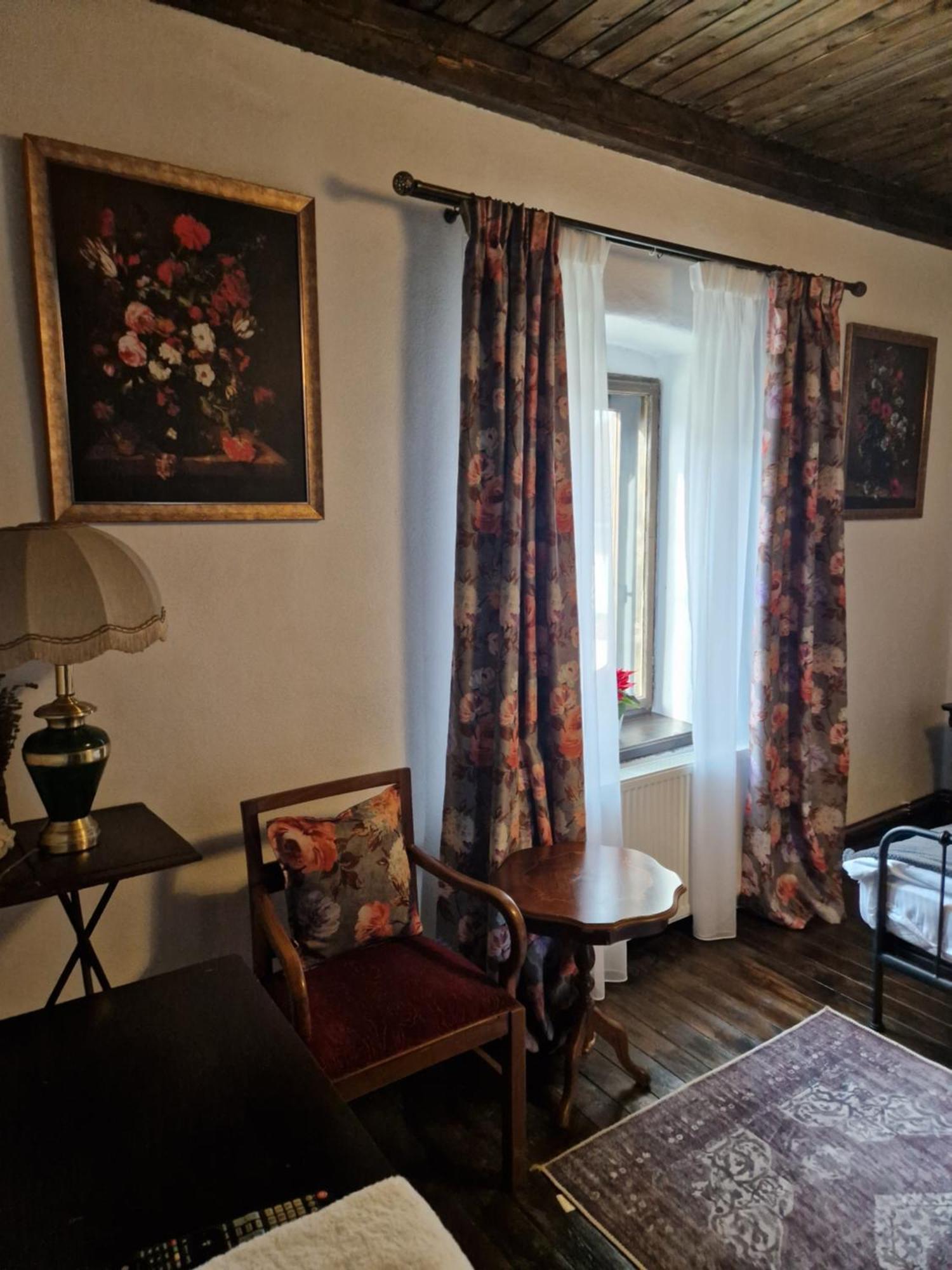 Casa Huber Hotel Carta  Bilik gambar